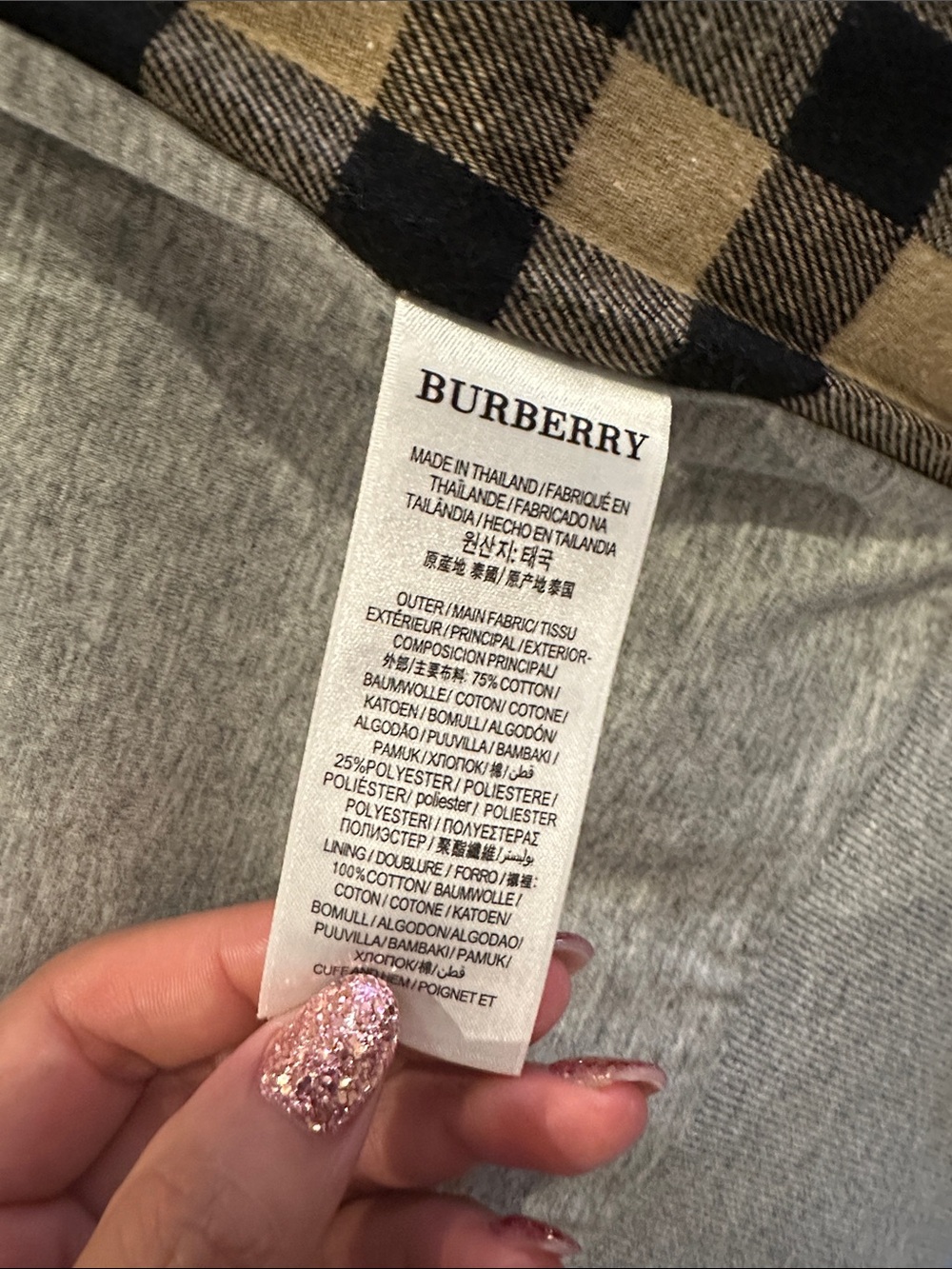 Like new Burberry hoodie - Picture 4 of 8